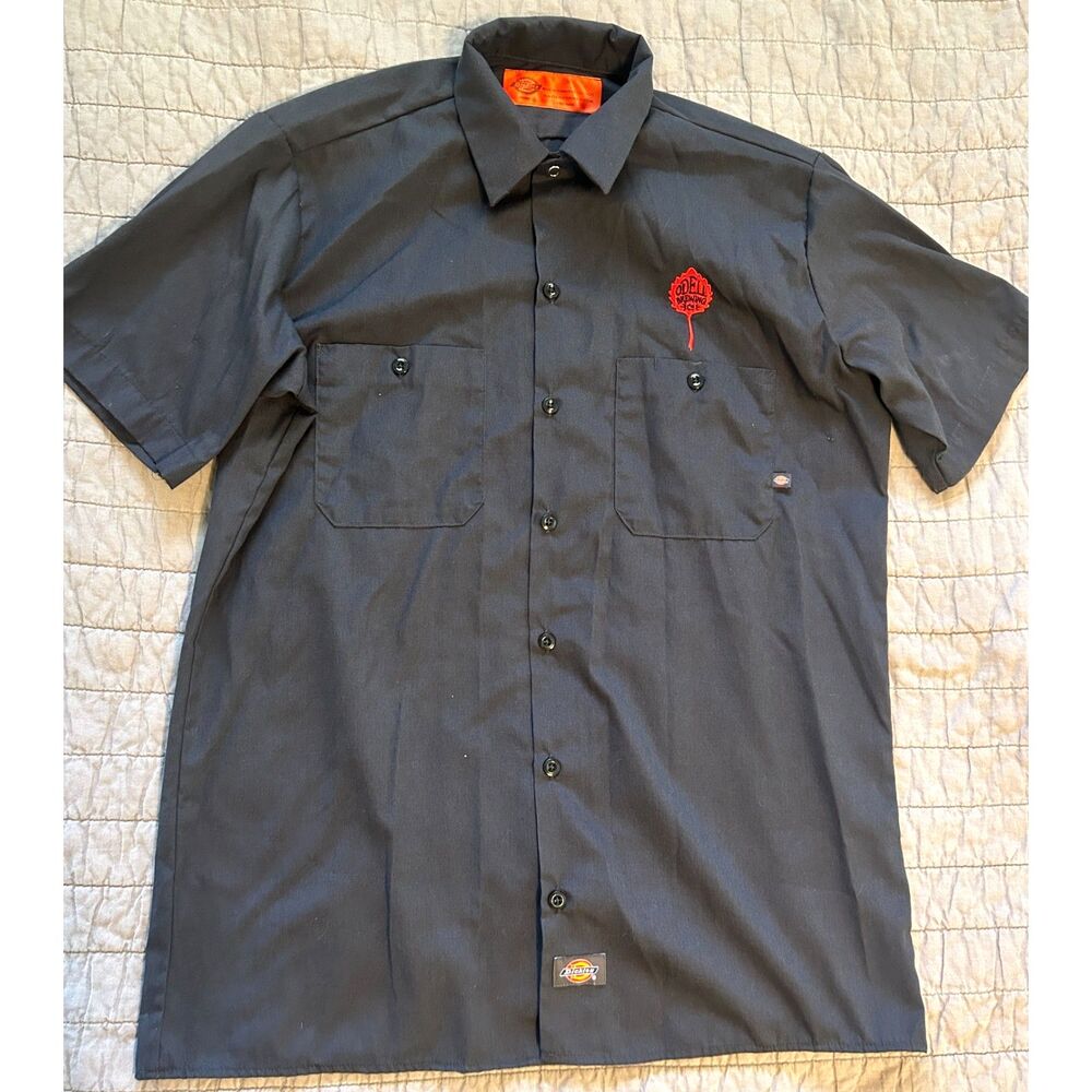 Dickies Men's O'Dell Brewing Black Button Up Work Shirt Size Medium Cotton Poly